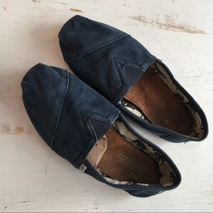 Navy Blue Toms 9.5